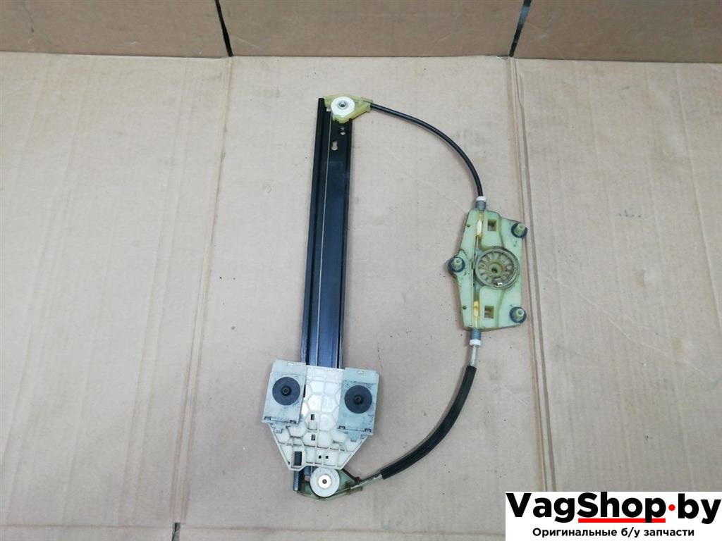 стеклоподъемник электрический задний правый Audi A6 Allroad Quattro C6/4F 2007, 3.2 л., FSI, AUK, бензин, МКПП, синий, универсал, полный привод, 4F0839462B - фото №1