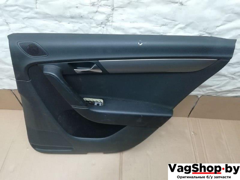 обшивка двери задняя правая Volkswagen Passat B7 2011, 2.0 л., TDi, CFF, дизель, АКПП, синий, универсал, передний привод - фото №1