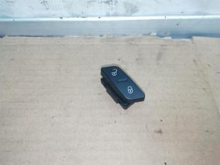 кнопка центрального замка Volkswagen Tiguan 1 поколение 2010, 2.0 л., TDi, CFG, дизель, МКПП, серебро, внедорожник 5 дв., полный привод, 1K0962126B