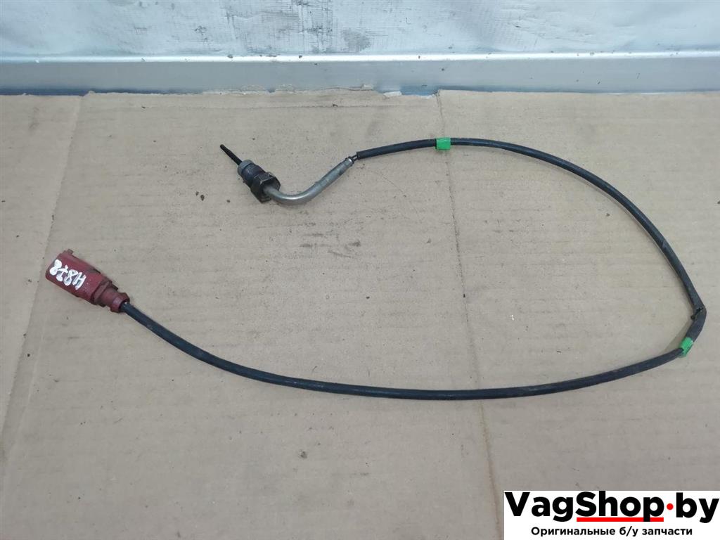 датчик давления (температуры) выхлопных газов Volkswagen Passat B7 2011, 2.0 л., TDi, CFF, дизель, АКПП, синий, универсал, передний привод, 03L906088BH - фото №1