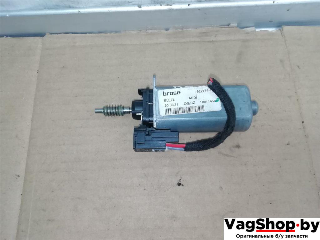 моторчик регулировки сиденья Volkswagen Passat B7 2011, 2.0 л., TDi, CFF, дизель, АКПП, синий, универсал, передний привод - фото №1