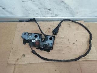 замок капота Volkswagen Tiguan 1 поколение 2010, 2.0 л., TDi, CFF, дизель, МКПП, черный, внедорожник 5 дв., передний привод, 5N0823509A