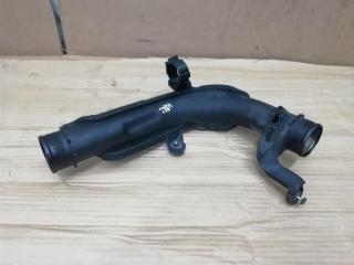 патрубок интеркулера Volkswagen Tiguan 1 поколение 2010, 2.0 л., TDi, CFG, дизель, МКПП, серебро, внедорожник 5 дв., полный привод, 1K0145770AE