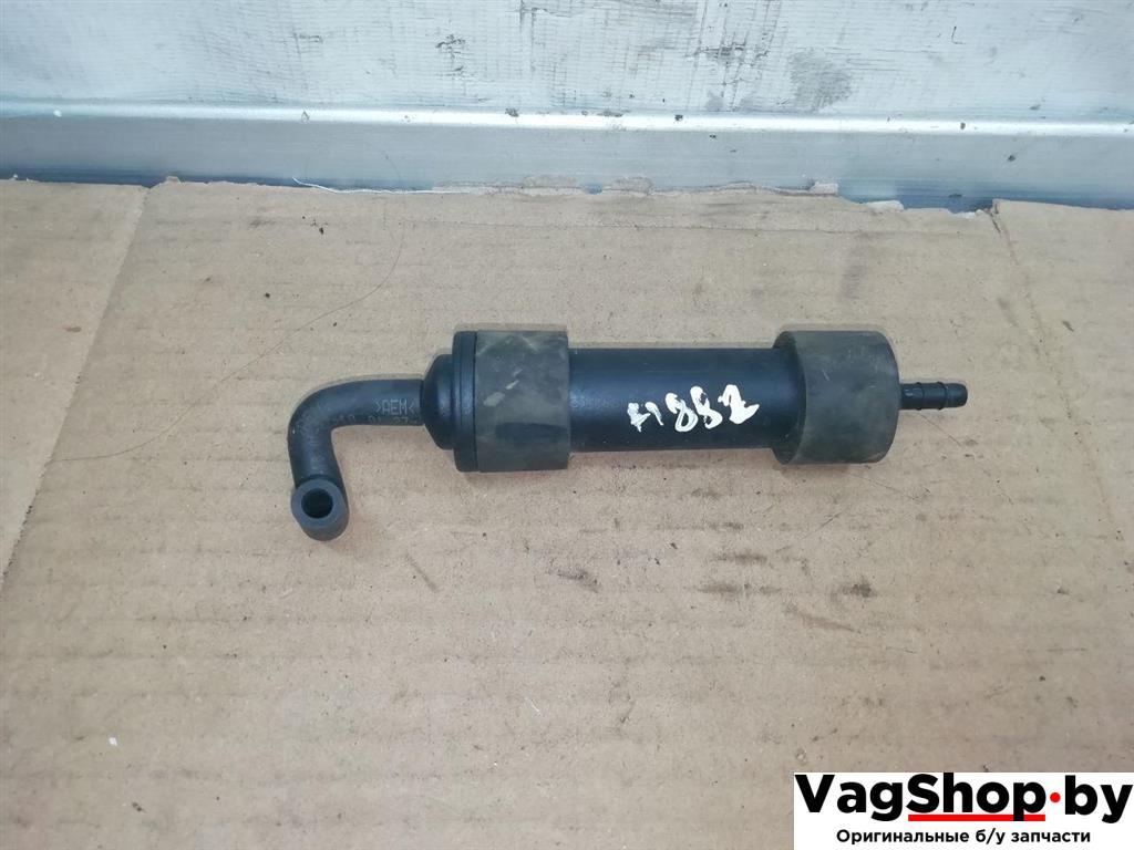 клапан вакуумного управления Volkswagen Tiguan 1 поколение 2010, 2.0 л., TDi, CFG, дизель, МКПП, серебро, внедорожник 5 дв., полный привод, 03G129808C - фото №1