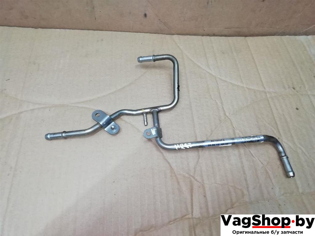 трубка топливная Volkswagen Tiguan 1 поколение 2010, 2.0 л., TDi, CFG, дизель, МКПП, серебро, внедорожник 5 дв., полный привод, 03L201360AC - фото №1