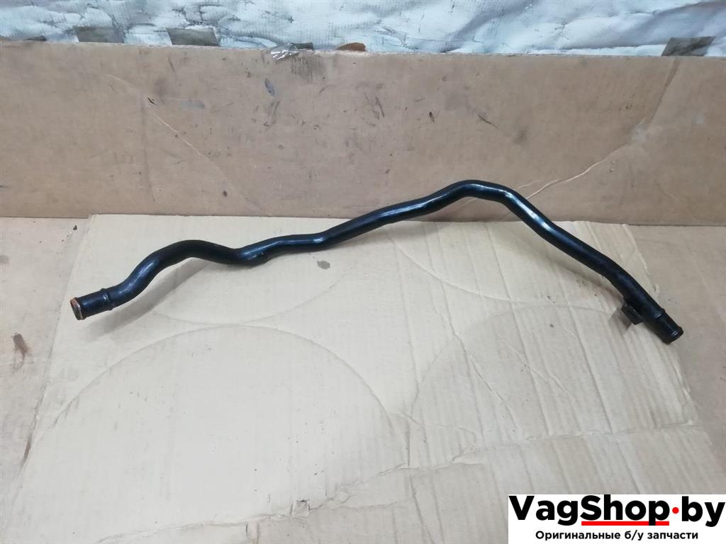 трубка охлаждающей жидкости Volkswagen Tiguan 1 поколение 2010, 2.0 л., TDi, CFG, дизель, МКПП, серебро, внедорожник 5 дв., полный привод, 5N0121070Q - фото №1