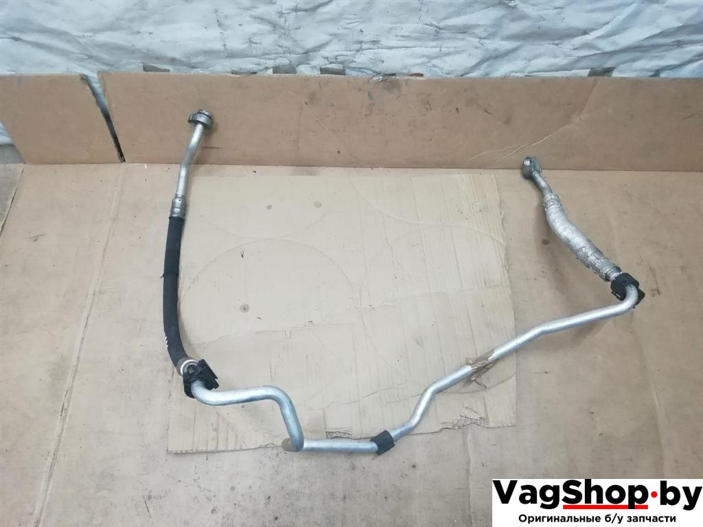 трубка кондиционера Volkswagen Tiguan 1 поколение 2010, 2.0 л., TDi, CFG, дизель, МКПП, серебро, внедорожник 5 дв., полный привод, 5N0820743D - фото №1