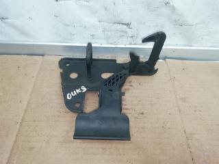 захватный крюк капота Audi A6 Allroad Quattro C6/4F 2007, 3.2 л., FSI, AUK, бензин, МКПП, синий, универсал, полный привод, 4F0823480B