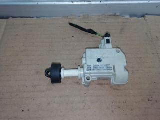 замок бардачка Audi A6 Allroad Quattro C6/4F 2007, 3.2 л., FSI, AUK, бензин, МКПП, синий, универсал, полный привод, 3B0959782A