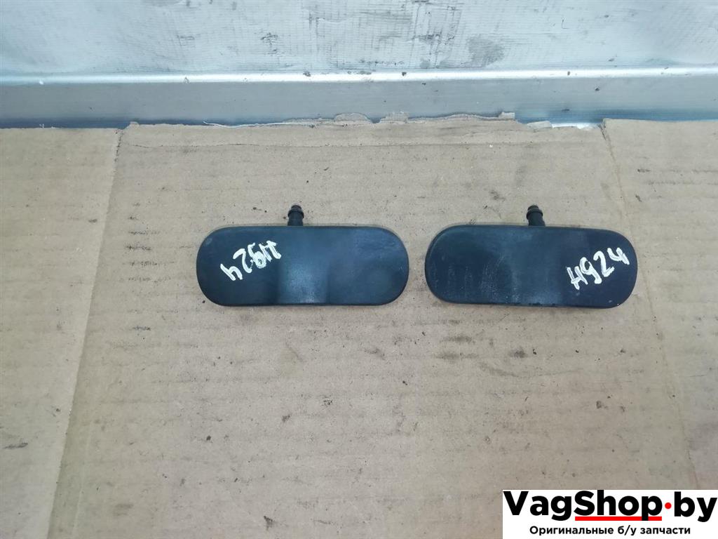 форсунка омывателя лобового стекла Audi Q7 4L 2006, 3.0 л., TDi, BUG, дизель, АКПП, синий, внедорожник 5 дв., полный привод, 4L0955987C, 4L0955988C - фото №1
