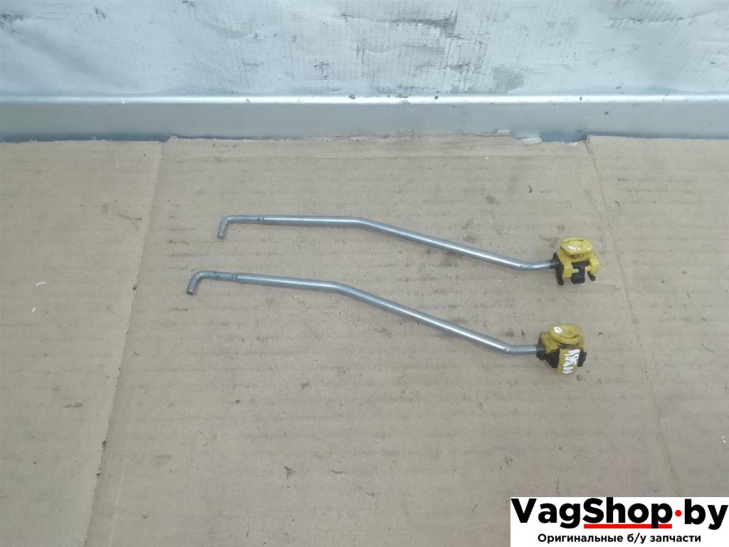 Тяга открывания двери Audi A6 4F/C6 2007, 3.0 л., TDi, ASB, дизель, АКПП, голубой, универсал, полный привод, 4F0837133B, 893839821 - фото №1