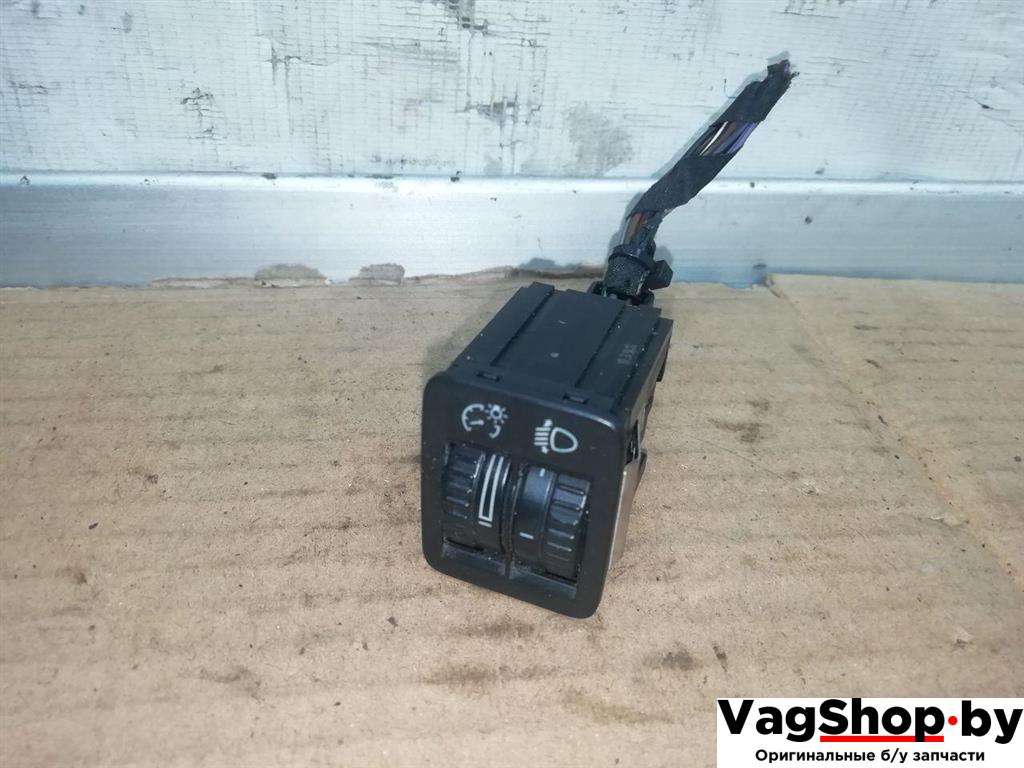 кнопка корректора фар Volkswagen Passat B6 2008, 2.0 л., TDi, CBA, дизель, МКПП, серебро, универсал, передний привод, 3C0941333A - фото №1