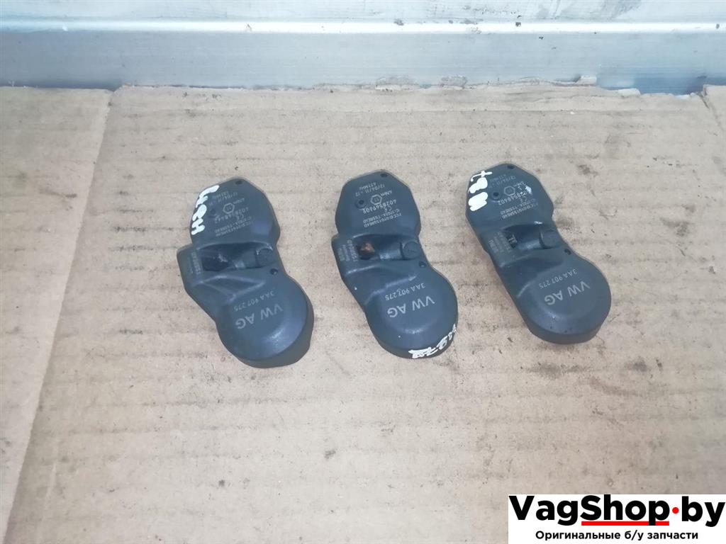 датчик давления в шине Volkswagen Passat B7 2011, 2.0 л., TDi, CFF, дизель, АКПП, синий, универсал, передний привод, 3AA907275 - фото №1