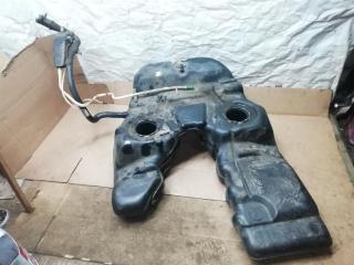 бак топливный Volkswagen Touareg 1 поколение [рестайлинг] 2009, 2.5 л., TDi, BPE, дизель, АКПП, черный, внедорожник 5 дв., полный привод