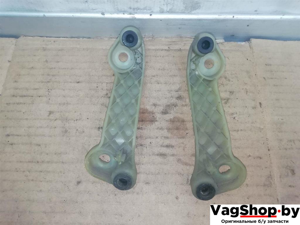 кронштейн (крепление) Audi A6 4F/C6 2007, 3.0 л., TDi, ASB, дизель, АКПП, голубой, универсал, полный привод, 4F9945067, 4F9945068 - фото №1