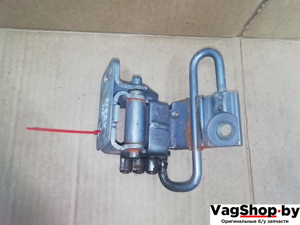 петля двери Audi A6 4F/C6 2007, 3.0 л., TDi, ASB, дизель, АКПП, голубой, универсал, полный привод, 8E0831412E - фото №1