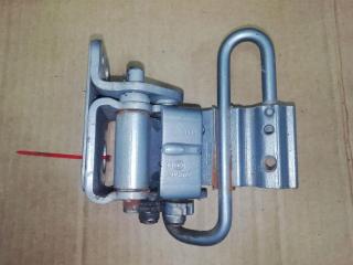 петля двери Audi A6 4F/C6 2007, 3.0 л., TDi, ASB, дизель, АКПП, голубой, универсал, полный привод, 8E0833412E