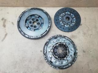 маховик Volkswagen Passat B7 2011, 2.0 л., TDi, CFF, дизель, МКПП, черный, универсал, передний привод, 415058310