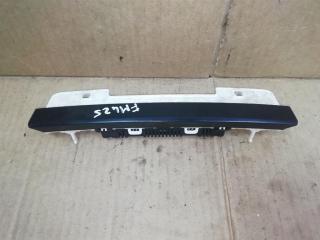 дисплей Volkswagen Touareg 1 поколение [рестайлинг] 2009, 2.5 л., TDi, BPE, дизель, АКПП, черный, внедорожник 5 дв., полный привод, 7L6919473D