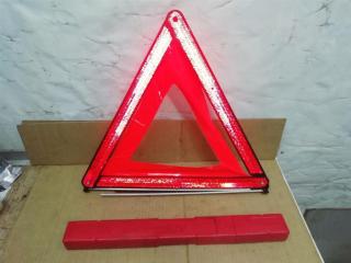 знак аварийной остановки Volkswagen Touareg 1 поколение [рестайлинг] 2009, 2.5 л., TDi, BPE, дизель, АКПП, черный, внедорожник 5 дв., полный привод, 7L0860251