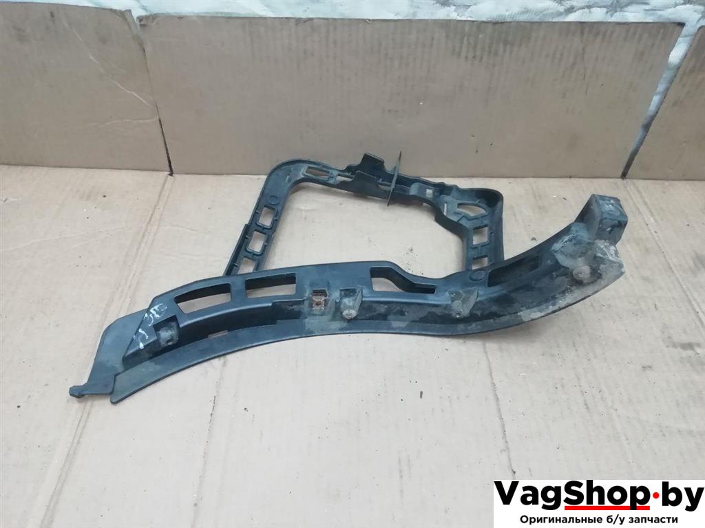 Крепление бампера заднего Volkswagen Passat B7 2011, 2.0 л., TDi, CFF, дизель, МКПП, черный, универсал, передний привод, 3AF807378 - фото №1