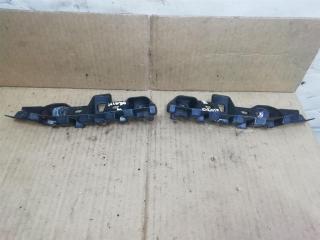 Крепление бампера переднего Volkswagen Passat B7 2011, 2.0 л., TDi, CFF, дизель, МКПП, черный, универсал, передний привод, 3AA807183, 3AA807184