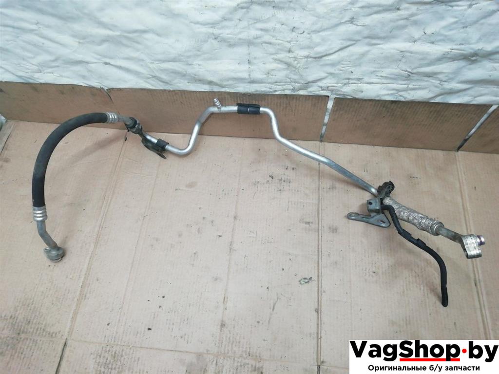 трубка кондиционера Volkswagen Passat B6 2009, 2.0 л., TDi, CBA, дизель, МКПП, голубой, седан, передний привод, 3C0820743BT - фото №1