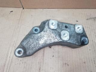 кронштейн КПП Volkswagen Passat B6 2008, 2.0 л., TDi, CBA, дизель, МКПП, серебро, универсал, передний привод, 1K0199117AC