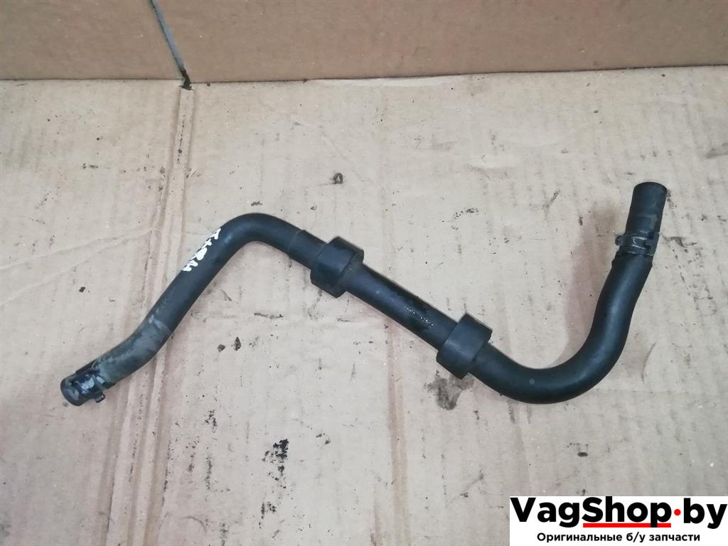 патрубок (трубопровод, шланг) Volkswagen Passat B6 2008, 2.0 л., TDi, CBA, дизель, МКПП, серебро, универсал, передний привод, 1K0122447GP - фото №1