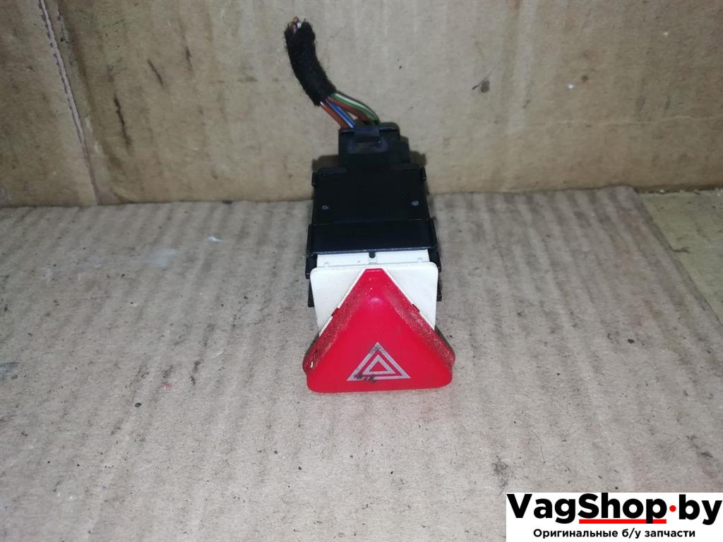 кнопка аварийной сигнализации Volkswagen Transporter T5 2005, 2.5 л., TDi, AXD, дизель, МКПП, синий, фургон, передний привод, 6Y0953235 - фото №1