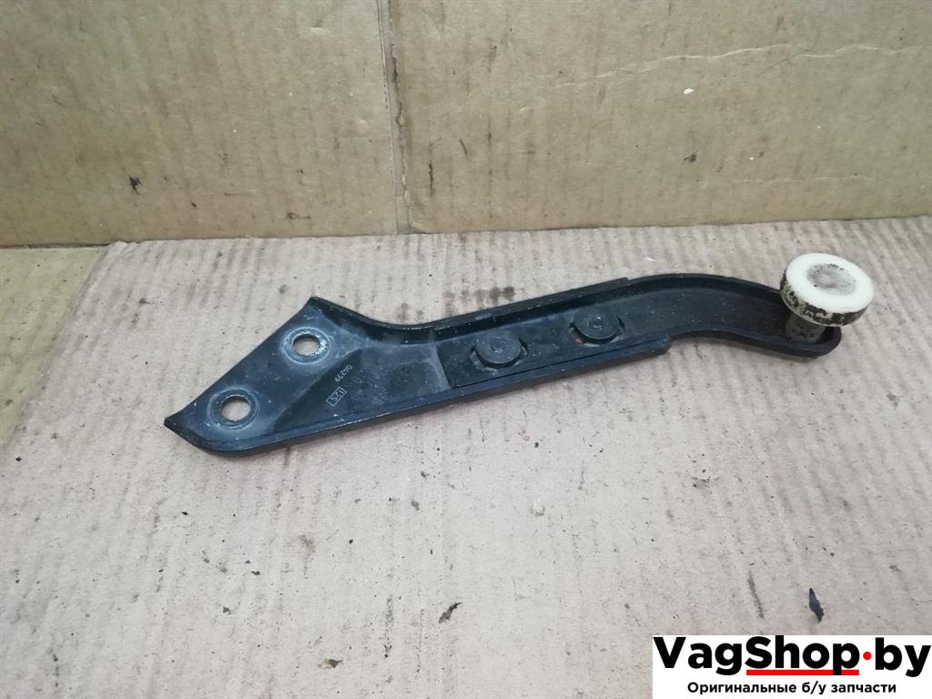 ролик двери сдвижной Volkswagen Transporter T5 2005, 2.5 л., TDi, AXD, дизель, МКПП, синий, фургон, передний привод, 7H0843435B - фото №1