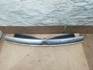 накладка внутренняя на заднюю панель кузова Audi Q7 4L 2006, 3.0 л., TDi, BUG, дизель, АКПП, серебро, внедорожник 5 дв., полный привод, 4L0864483A