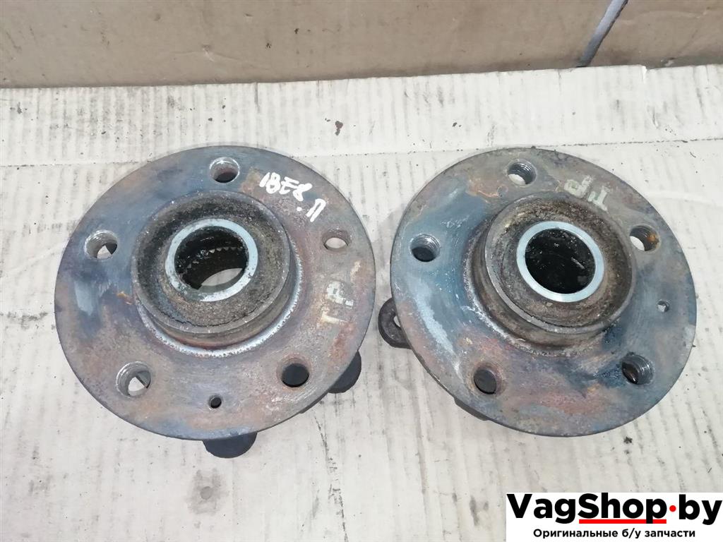 ступица передняя Audi A4 B8/8K 2011, 2.7 л., TDi, CGK, дизель, МКПП, белый, седан, передний привод - фото №1