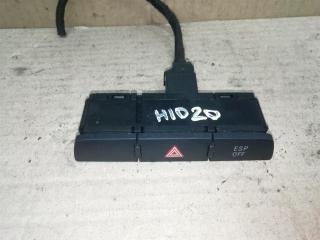 кнопка аварийной сигнализации Audi Q7 4L 2006, 3.0 л., TDi, BUG, дизель, АКПП, серебро, внедорожник 5 дв., полный привод, 4L2927137A