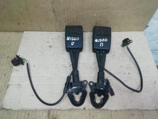 замок ремня безопасности Audi Q7 4L 2006, 3.0 л., TDi, BUG, дизель, АКПП, серебро, внедорожник 5 дв., полный привод, 4L0857755E01C