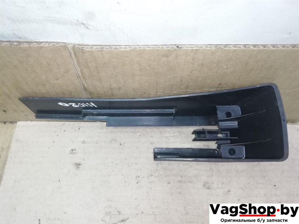 Пластик салазок сидений Audi Q7 4L 2006, 3.0 л., TDi, BUG, дизель, АКПП, серебро, внедорожник 5 дв., полный привод, 7L0881480 - фото №1