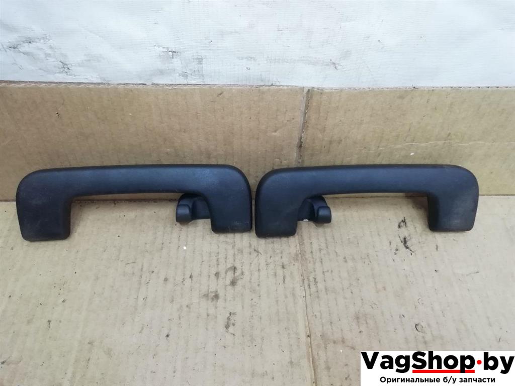 ручка внутренняя потолочная Audi Q7 4L 2006, 3.0 л., TDi, BUG, дизель, АКПП, серебро, внедорожник 5 дв., полный привод, 8P0857607E, 8P0857608E - фото №1