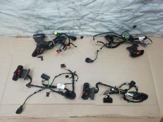 дверная проводка Volkswagen Golf Plus 2 поколение 2010, 1.6 л., TDi, CAY, дизель, МКПП, серебро, хетчбэк 5 дв., передний привод