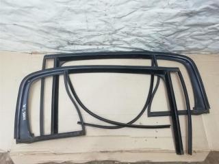 направляющая стекла Volkswagen Golf Plus 2 поколение 2010, 1.6 л., TDi, CAY, дизель, МКПП, серебро, хетчбэк 5 дв., передний привод, 5M0845211F, 5M0845212F