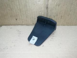 кронштейн (крепление) Audi Q7 4L 2006, 3.0 л., TDi, BUG, дизель, АКПП, серебро, внедорожник 5 дв., полный привод, 4L0831541