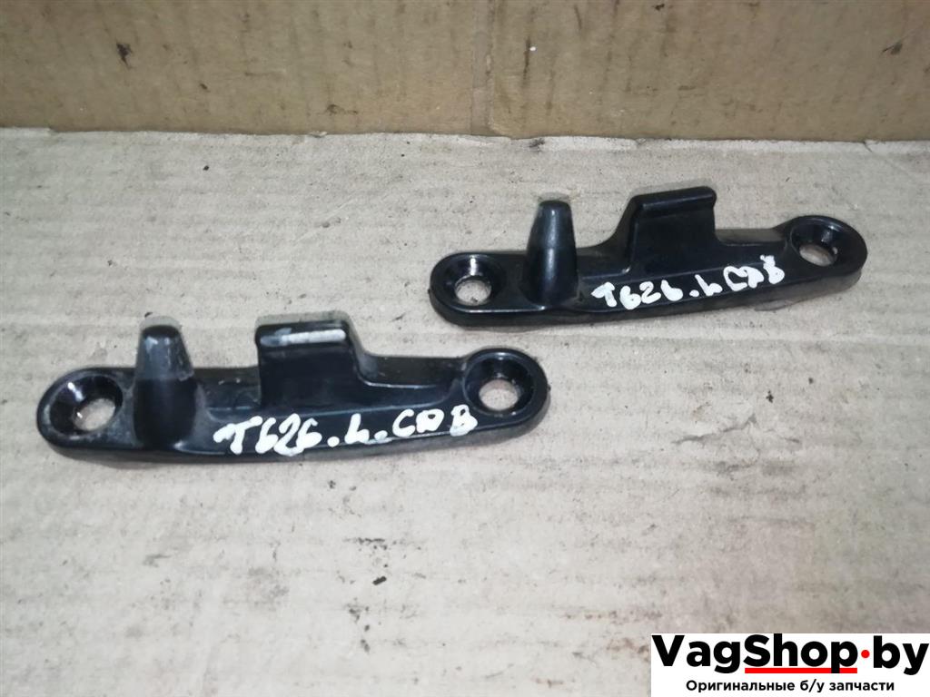 роликовая направляющая Volkswagen Transporter T5 2005, 2.5 л., TDi, AXD, дизель, МКПП, синий, фургон, передний привод, 7H0843841A - фото №1