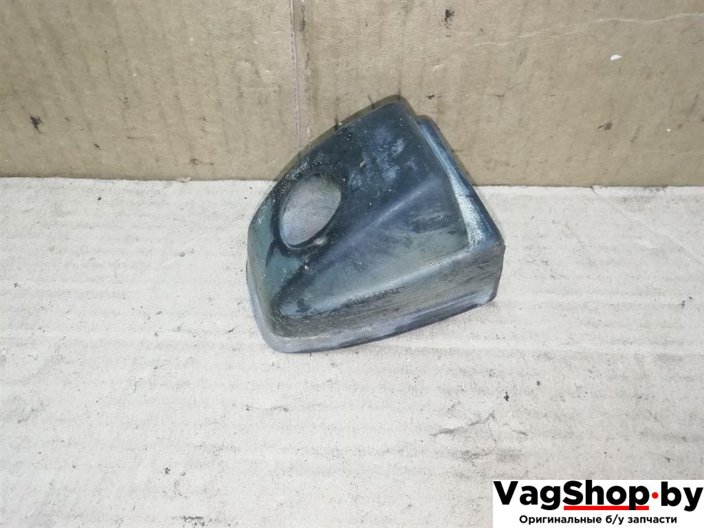 ограничитель открывания двери Volkswagen Transporter T5 2005, 2.5 л., TDi, AXD, дизель, МКПП, синий, фургон, передний привод, 7H0843311B - фото №1