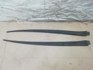 молдинг лобового стекла Volkswagen Golf Plus 2 поколение 2010, 1.6 л., TDi, CAY, дизель, МКПП, серебро, хетчбэк 5 дв., передний привод, 5M0854327D, 5M0854328D