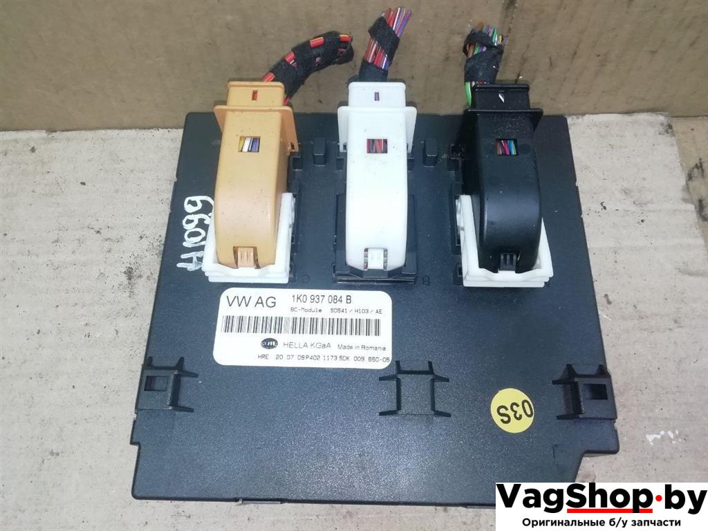 Блок управления BCM (Body Control Module) Volkswagen Golf Plus 2 поколение 2010, 1.6 л., TDi, CAY, дизель, МКПП, серебро, хетчбэк 5 дв., передний привод, 1K0937084B - фото №1