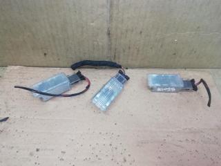 фонарь салона (плафон) Volkswagen Golf Plus 2 поколение 2010, 1.6 л., TDi, CAY, дизель, МКПП, серебро, хетчбэк 5 дв., передний привод, 6L0947565, 7L0947415