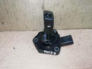 датчик уровня масла Volkswagen Golf Plus 2 поколение 2010, 1.6 л., TDi, CAY, дизель, МКПП, серебро, хетчбэк 5 дв., передний привод, 03C907660G