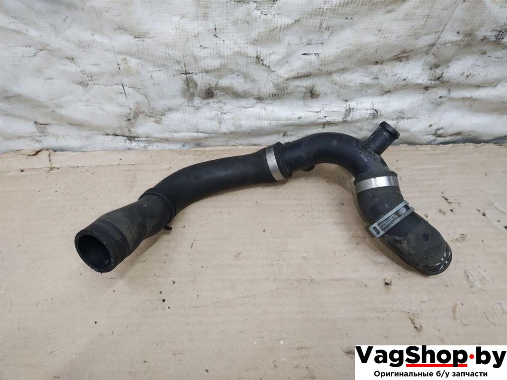 патрубок (трубопровод, шланг) Volkswagen Golf Plus 2 поколение 2010, 1.6 л., TDi, CAY, дизель, МКПП, серебро, хетчбэк 5 дв., передний привод, 3C0121087A - фото №1