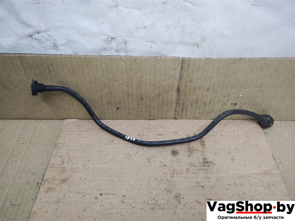 трубка охлаждающей жидкости Audi A4 B8/8K 2011, 2.7 л., TDi, CGK, дизель, МКПП, белый, седан, передний привод, 8K0121164E - фото №1