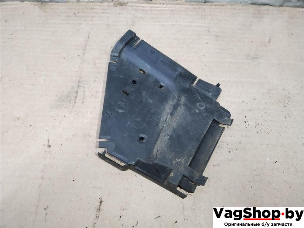 пластик Audi A4 B8/8K 2011, 2.7 л., TDi, CGK, дизель, МКПП, белый, седан, передний привод, 8K0809921 - фото №1