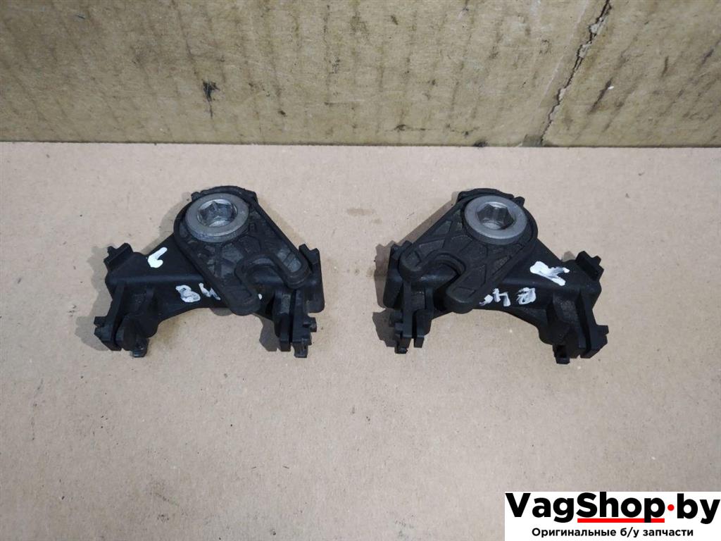 крепление фары правой Porsche Cayenne 958 2012, 3.6 л., FSI, M 55.02, бензин, АКПП, черный, внедорожник 5 дв., полный привод, 7P5941121B, 17211900 - фото №1